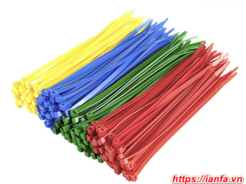 Trong tiếng Anh dây thít nhựa được gọi là Nylon cable tie